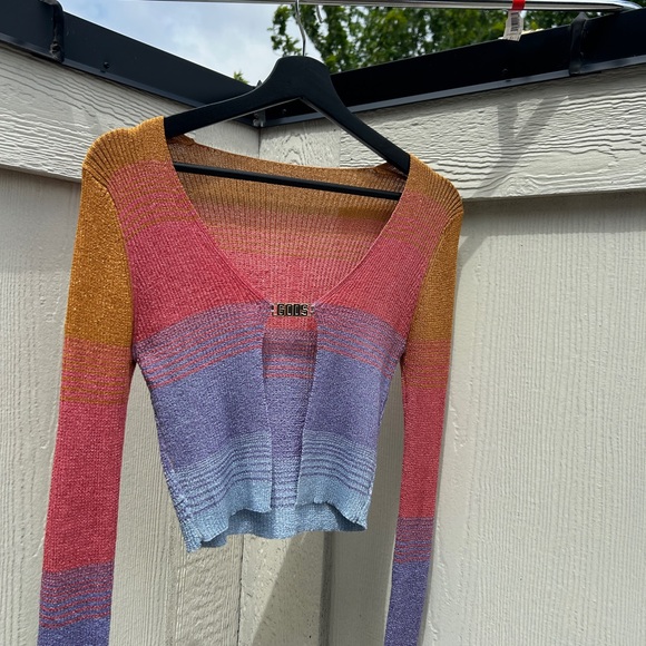 GCDS Printed V-Neck Crop Top Orange Gradient Cardigan - Picture 2 of 6